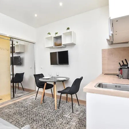 Cmg Studio Rochechouart -south Pigalle * Paris